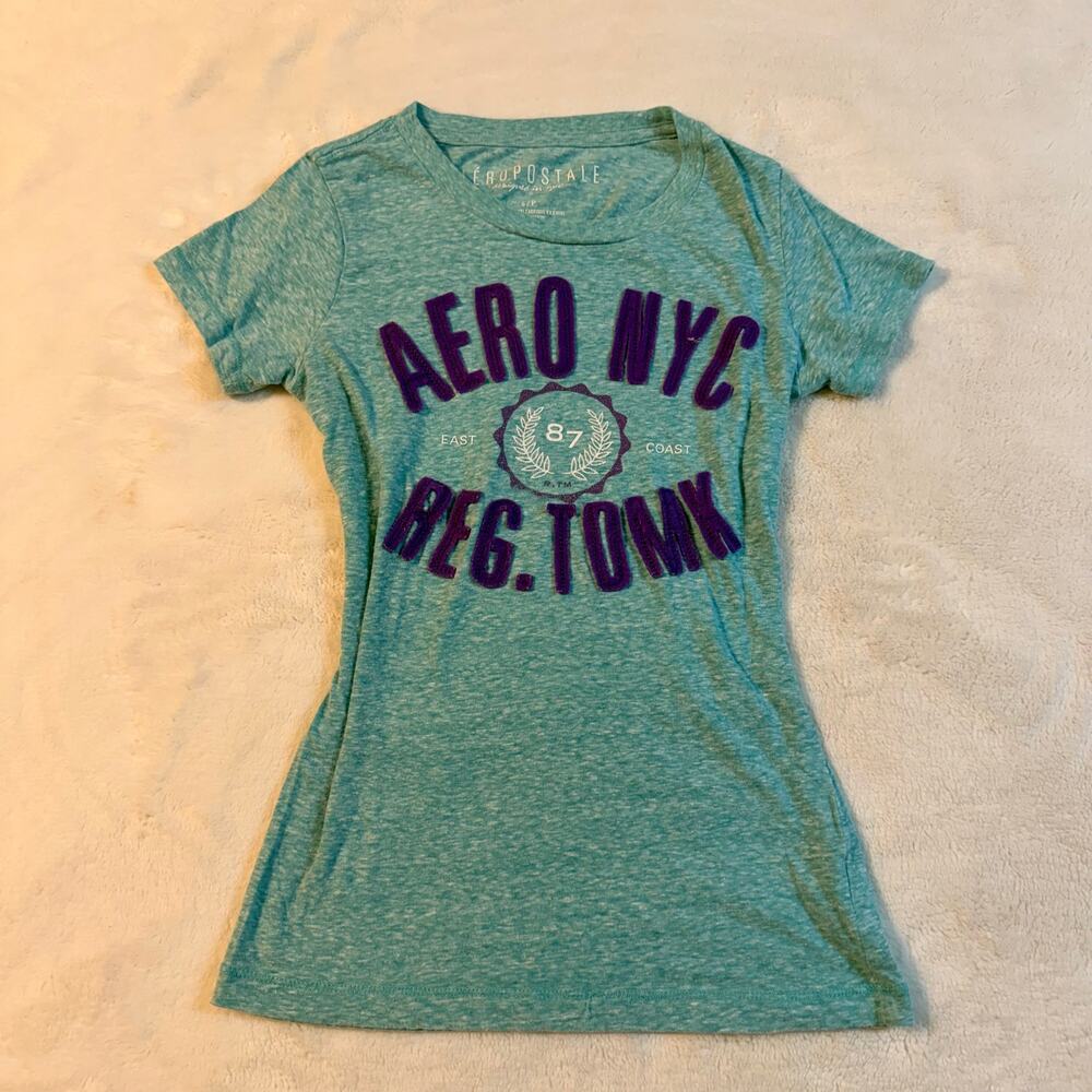 Y2K Style Aeropostale Women’s Tee